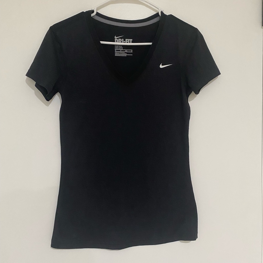 🔥🔥 Nike Dri Fit Top !!